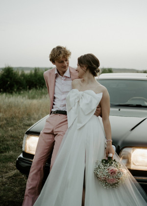 Strapless Ivory Satin Tulle Slit Wedding Dress With Big Bow